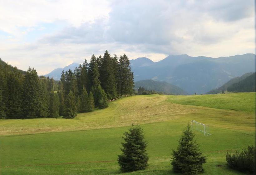 Общежитие Juhui Lenzerheide