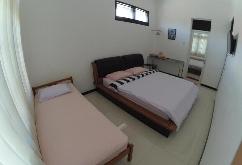 ユースホステル Mess Inn Semarang