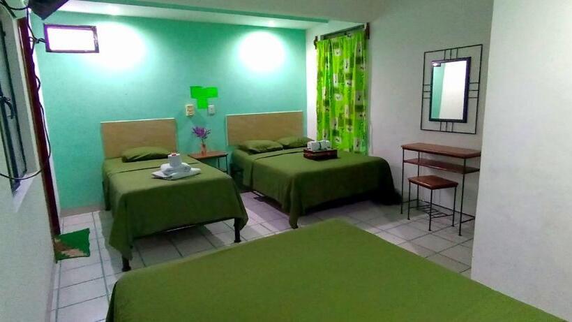 ユースホステル Posada Nacha`n Ka`an