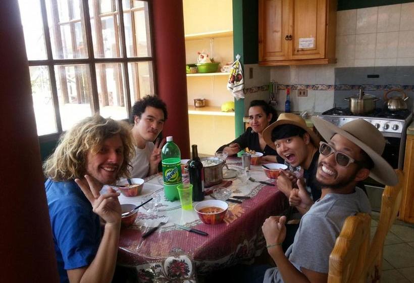 Villa Oropeza Hostel