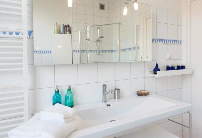 צימר Amsterdam The Blossom Room