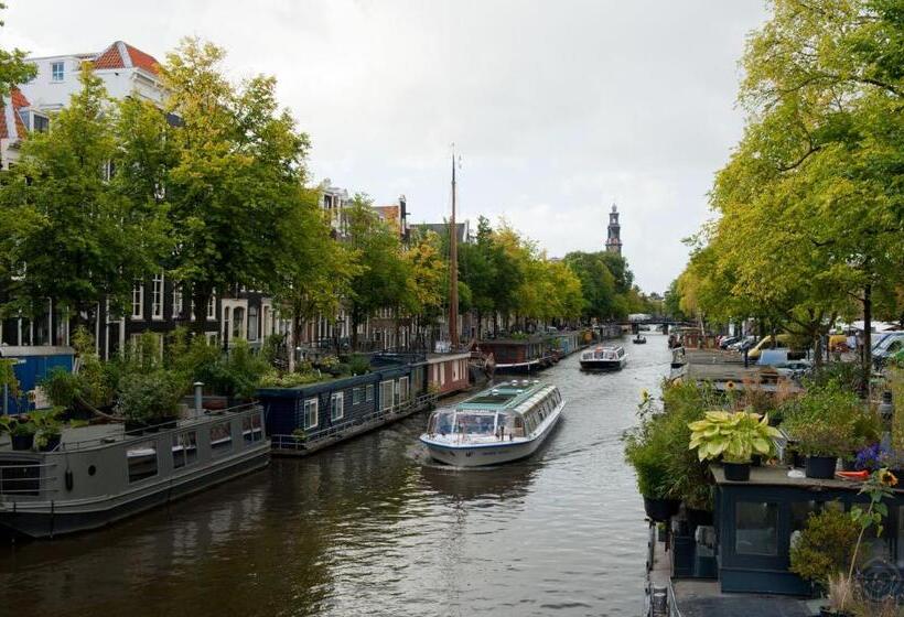 مبيت وإفطار Canal Holiday Apartment