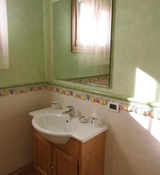 住宿加早餐 La Valdella