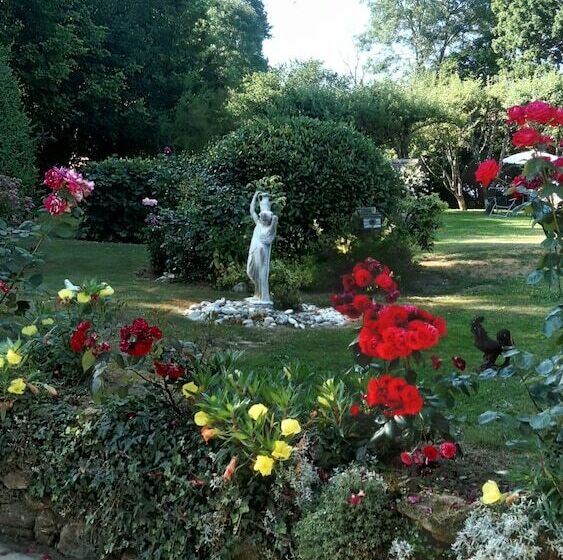 ベッドアンドブレックファースト 7 , Le Haut Montrayé