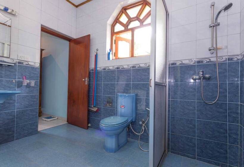 Bed and Breakfast Swiss Villa Beruwala