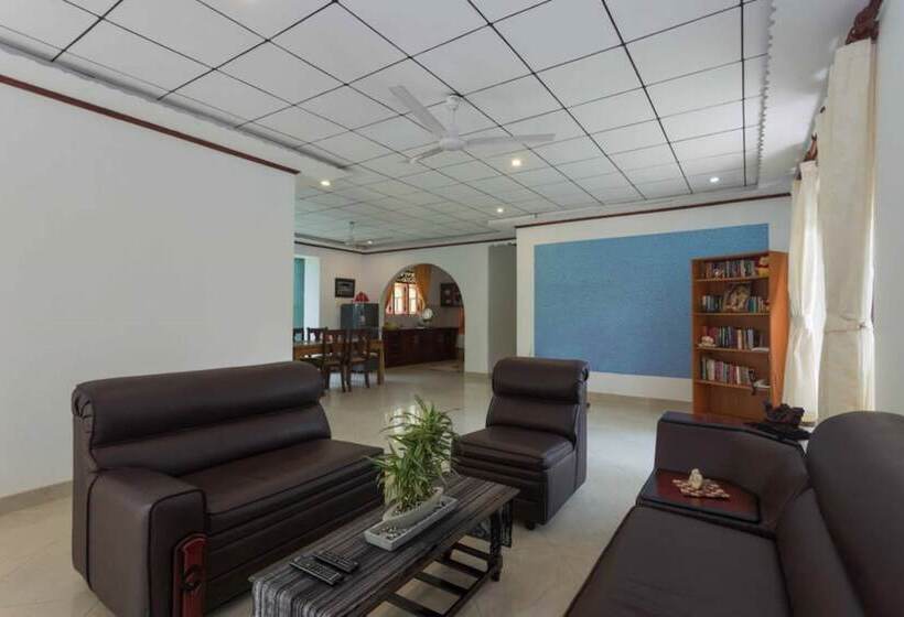 Bed and Breakfast Swiss Villa Beruwala