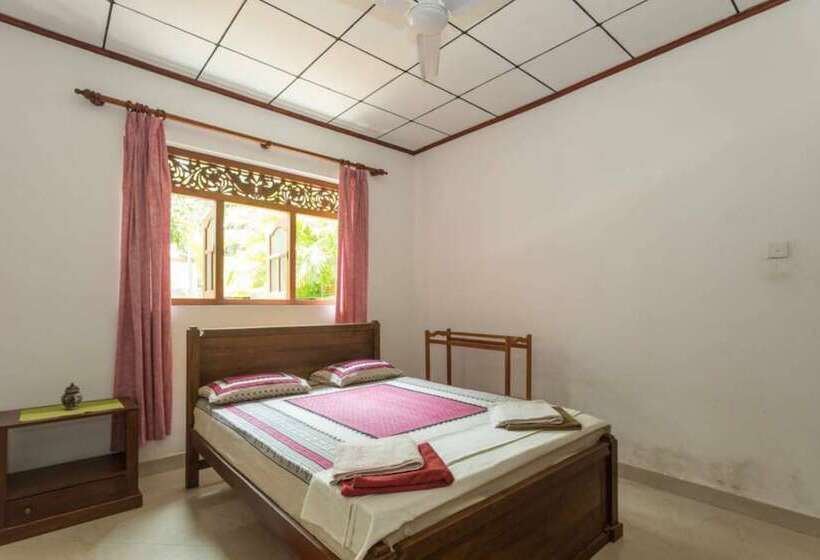 Bed and Breakfast Swiss Villa Beruwala