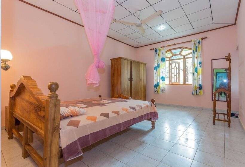 Bed and Breakfast Swiss Villa Beruwala