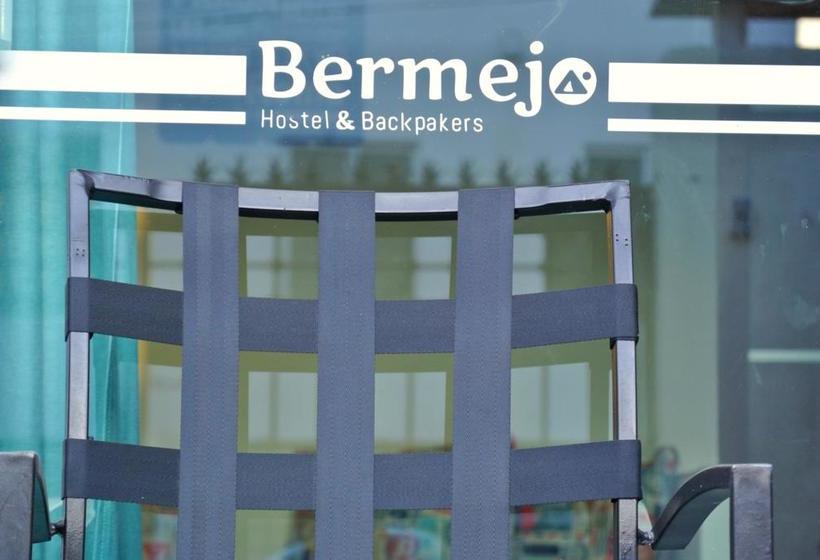 Bermejo Hostel & Backpackers