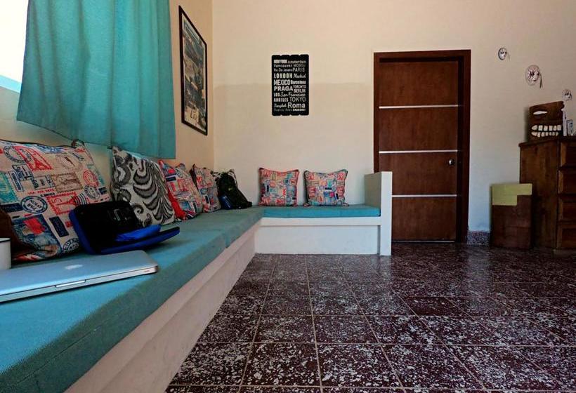 Bermejo Hostel & Backpackers