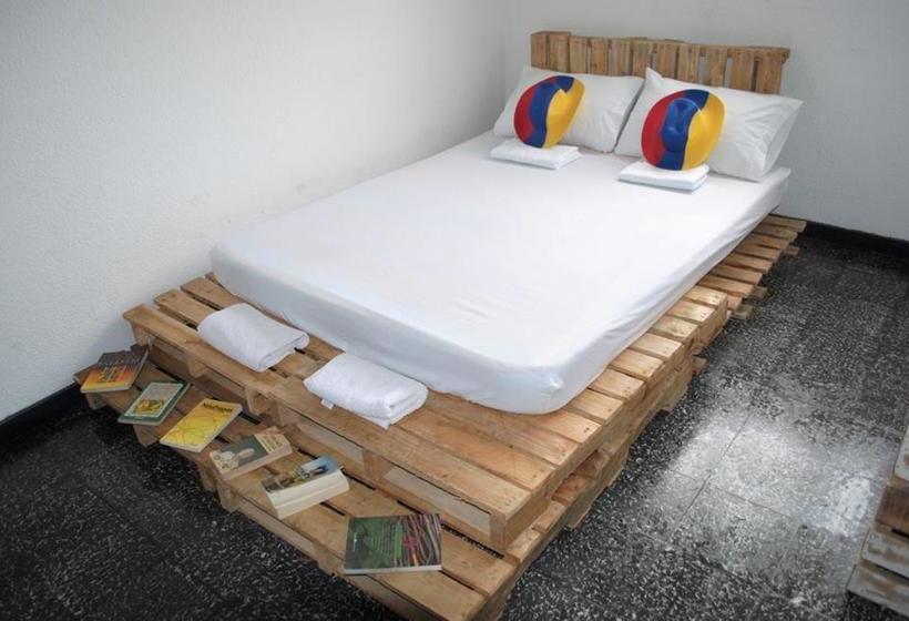 Enjoy Colombia Hostel