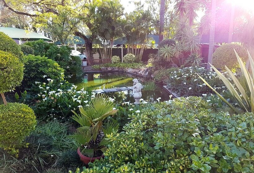 Eskulaap Hotel And Conference