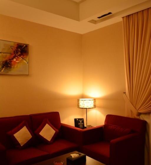 Home Inn Hotel Suites