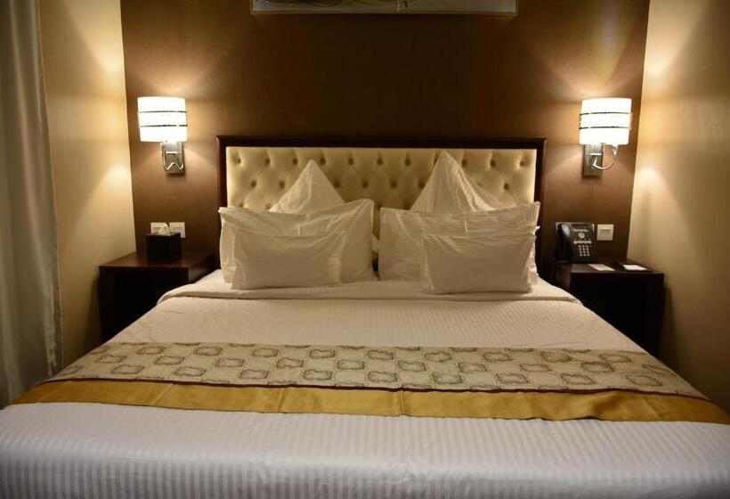 Home Inn Hotel Suites