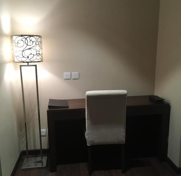 Home Inn Hotel Suites