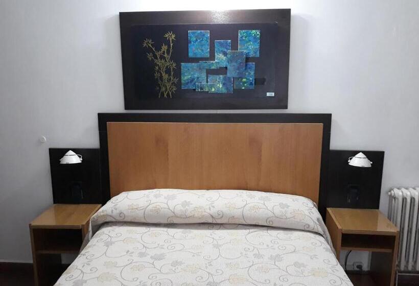 Отель Adriatico