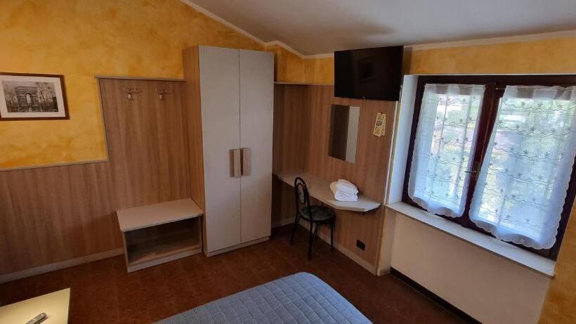 Отель Albergo Etrusco