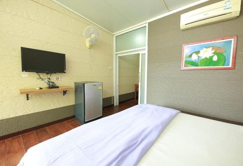 酒店 Baan Sabuy Jung