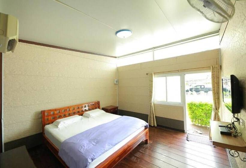 酒店 Baan Sabuy Jung