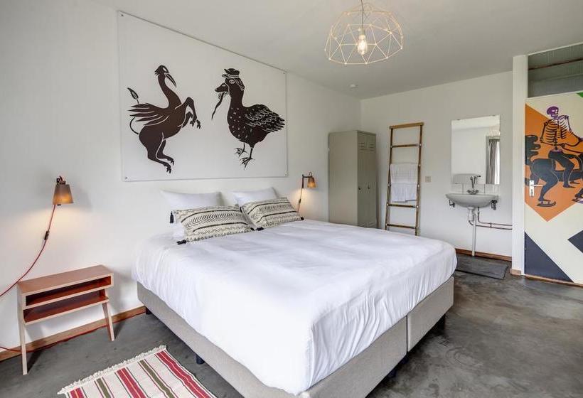 Hotel Bed And Breakfast Zuid Oost Heesterveld / Bnb Zoh