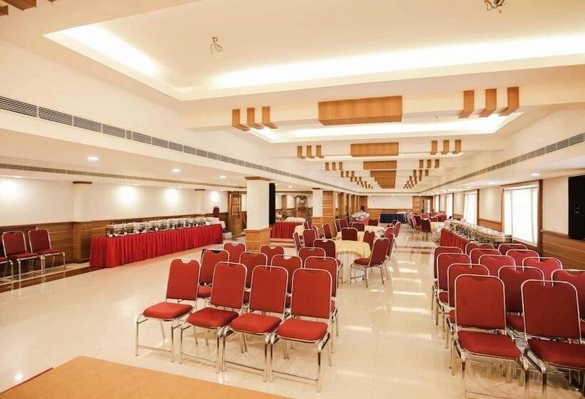 فندق Dass Continental