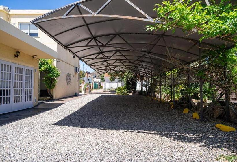 هتل Descanso Las Tres Marias Apart