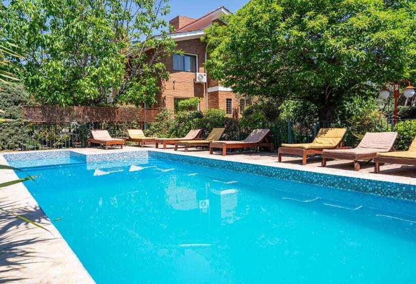 هتل Descanso Las Tres Marias Apart