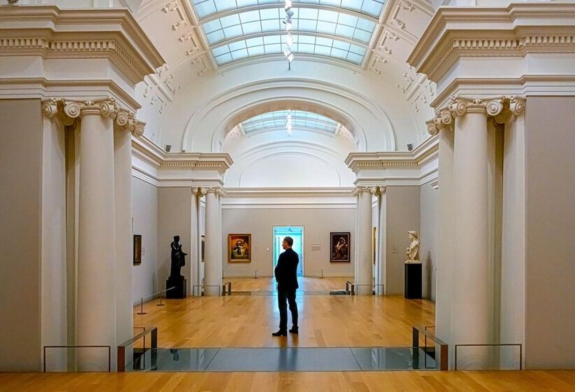 Отель Four Points By Sheraton Auckland