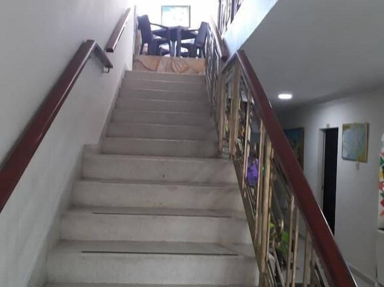 בית מלון כפרי Granada Inn