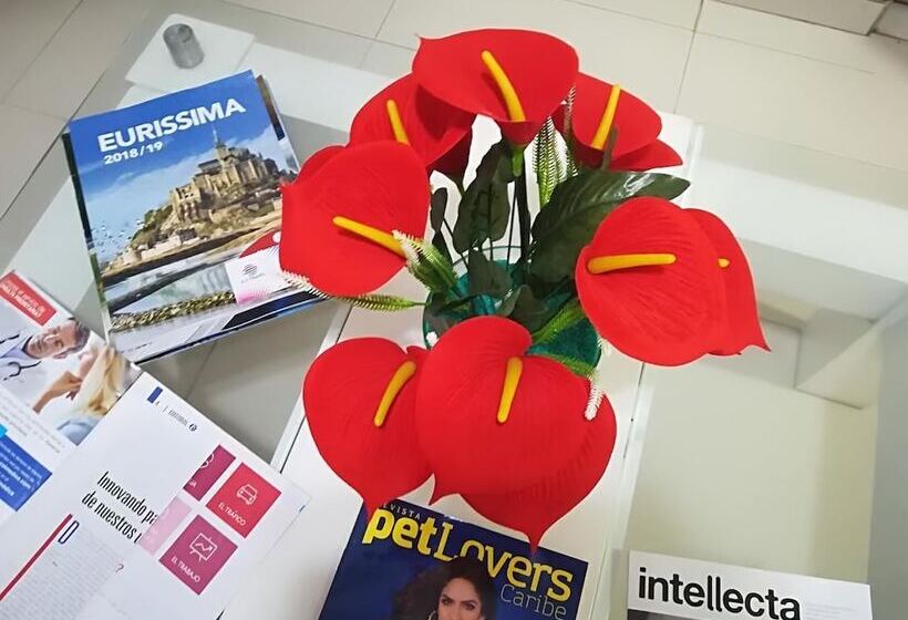 בית מלון כפרי Granada Inn