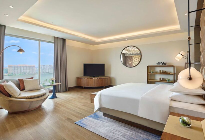 هتل Grand Hyatt Kochi Bolgatty