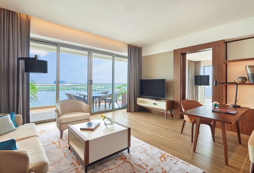 هتل Grand Hyatt Kochi Bolgatty