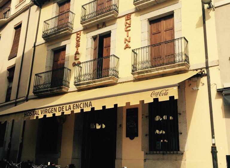 Отель Hostal Virgen De La Encina
