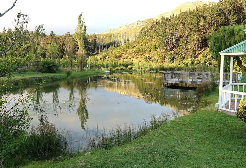 בית מלון כפרי Houw Hoek