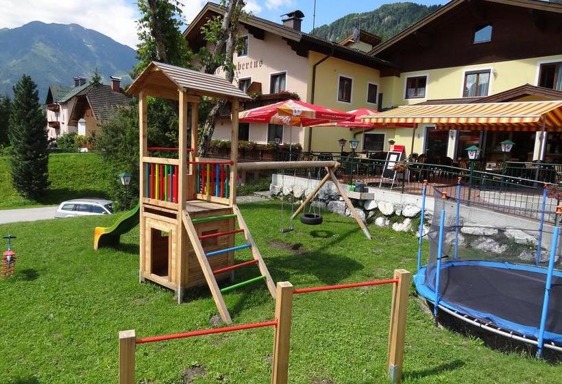 בית מלון כפרי Hubertus