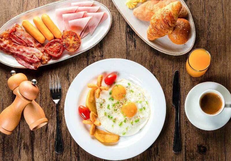 Отель Ibis Styles Siem Reap