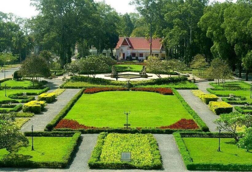 Отель Ibis Styles Siem Reap