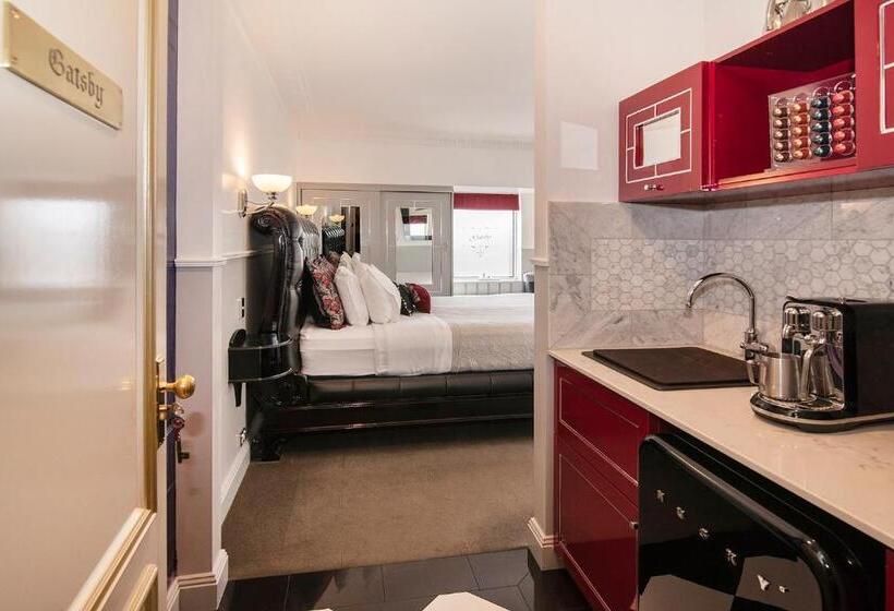 ホテル Josephines Luxury Accommodation