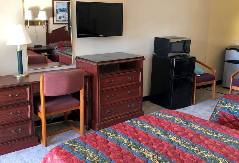 Отель Knights Inn Selma