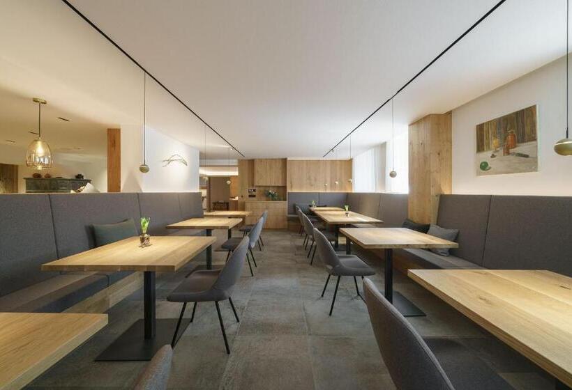 酒店 Kranebitt B&b