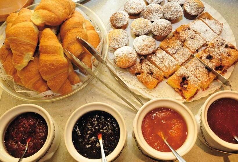 酒店 Kranebitt B&b