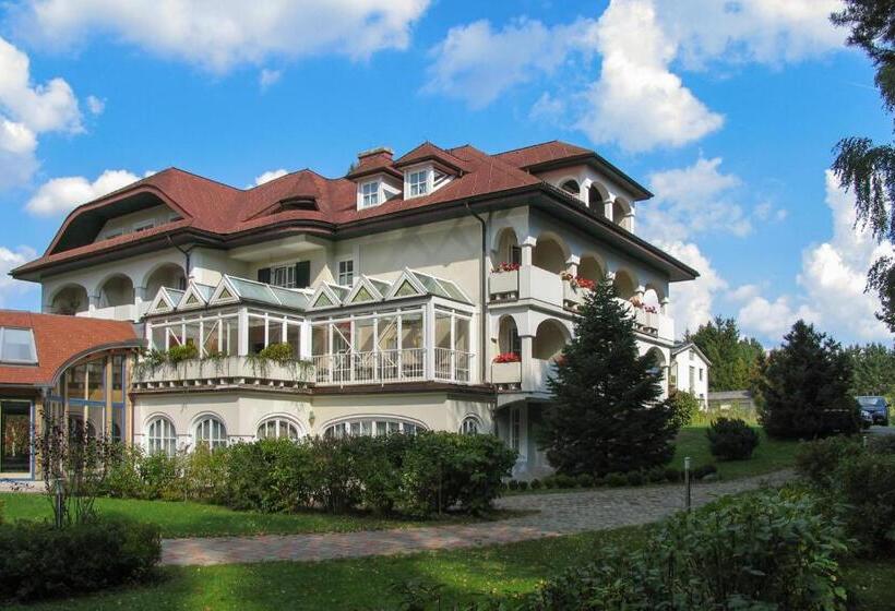 Отель & Kurpension Weiss