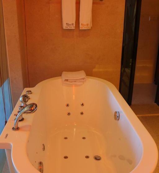 בית מלון כפרי Hainan Ocean Star