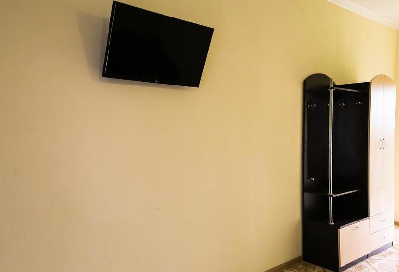 فندق Lyubavushka