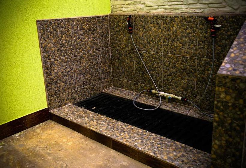 فندق Lyubavushka