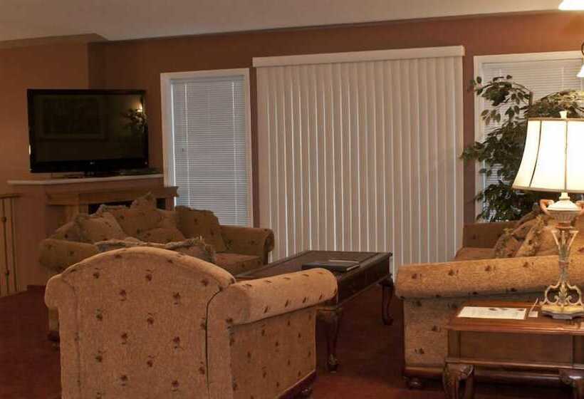 호텔 Misty Mountain Inn & Suites