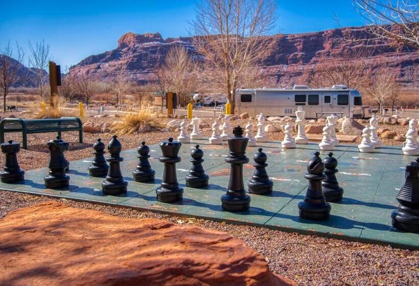 בית מלון כפרי Sun Outdoors Arches Gateway