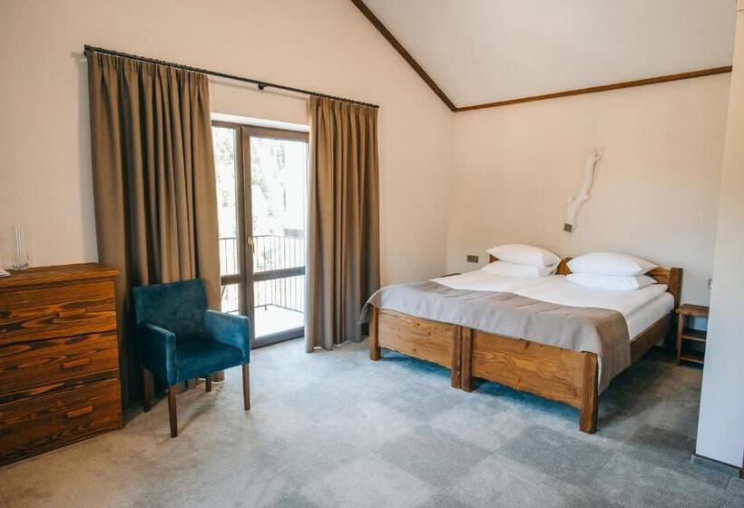 هتل Osonnya Karpaty Resort Medical & Spa