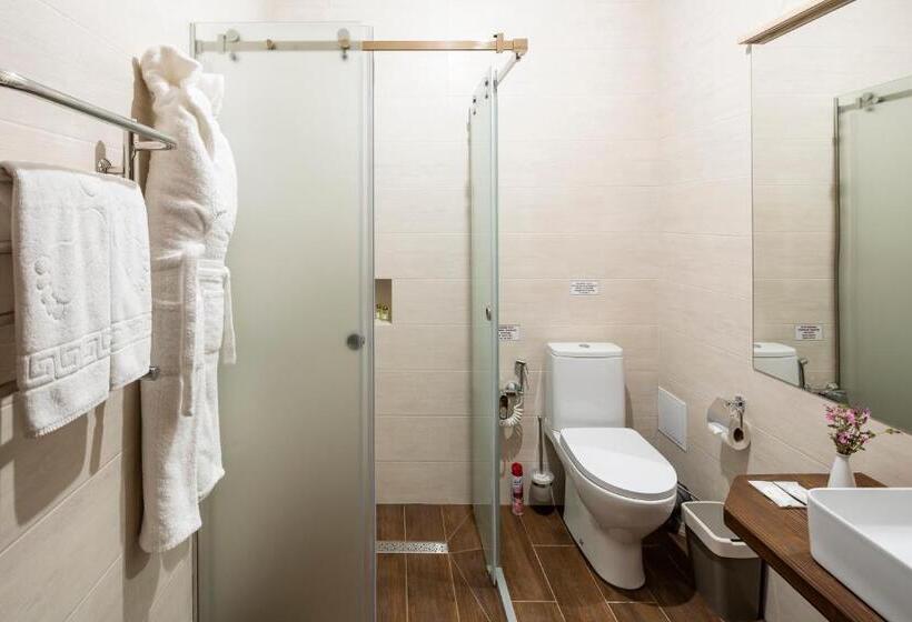 בית מלון כפרי Osonnya Karpaty Resort Medical & Spa