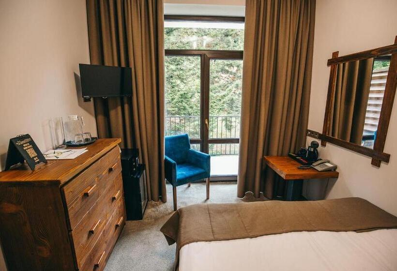 هتل Osonnya Karpaty Resort Medical & Spa